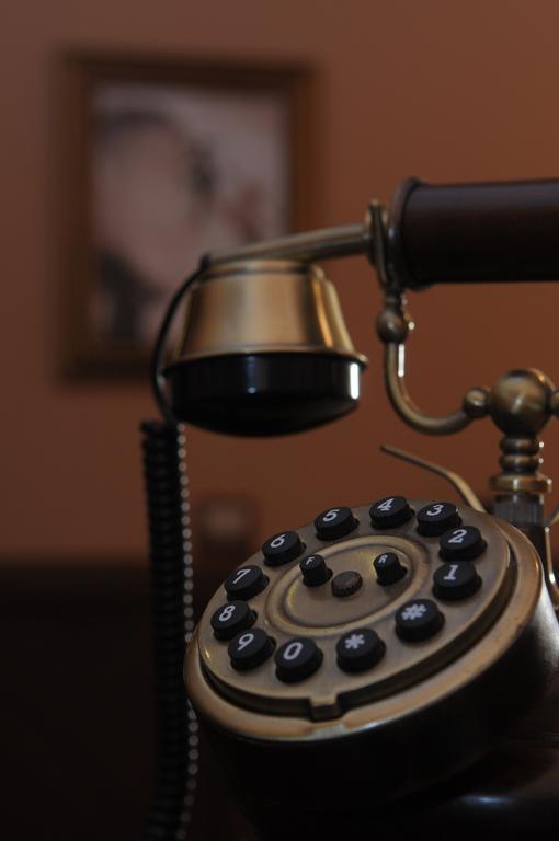 Roes Suites Káto Loutrákion Dış mekan fotoğraf